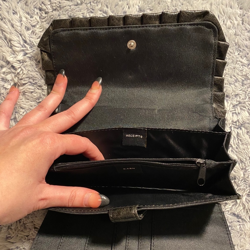 Black Wallet - Picture 3 of 3